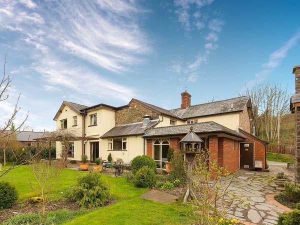 Holiday Cottage Reviews for Riversfield Stud Lodge - Holiday Cottage in Kilmallock, Limerick