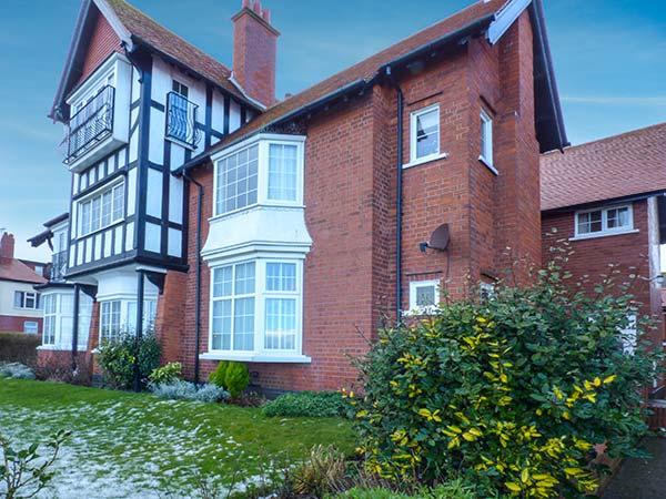 Holiday Cottage Reviews for Woodcroft Court - Holiday Cottage in Bridlington, east yorkshire
