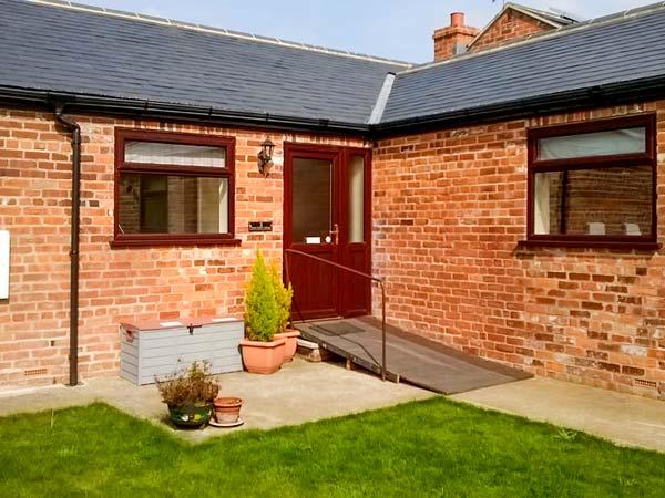 Holiday Cottage Reviews for 2 Pines Farm Cottages - Self Catering in York, North Yorkshire