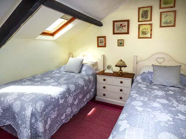 Holiday Cottage Reviews for Warth Barn - Cottage Holiday in Ingleton, North Yorkshire