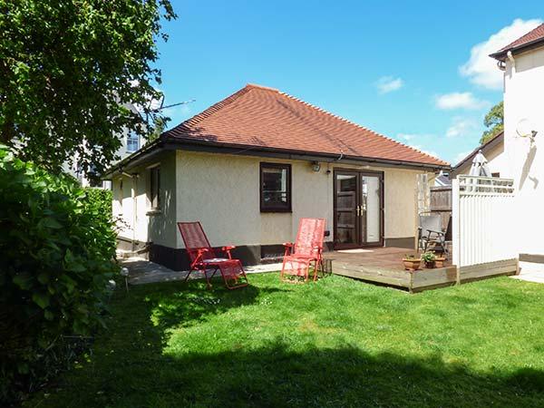 Holiday Cottage Reviews for The Garden Flat - Self Catering in Saundersfoot, Pembrokeshire
