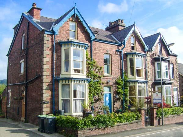 Holiday Cottage Reviews for Talbot House - Cottage Holiday in Castleton, Derbyshire