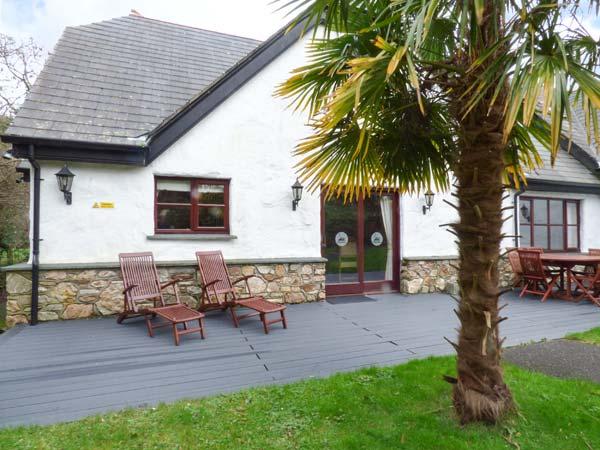 Holiday Cottage Reviews for Snowdrop - Holiday Cottage in Wadebridge, Cornwall inc Scilly