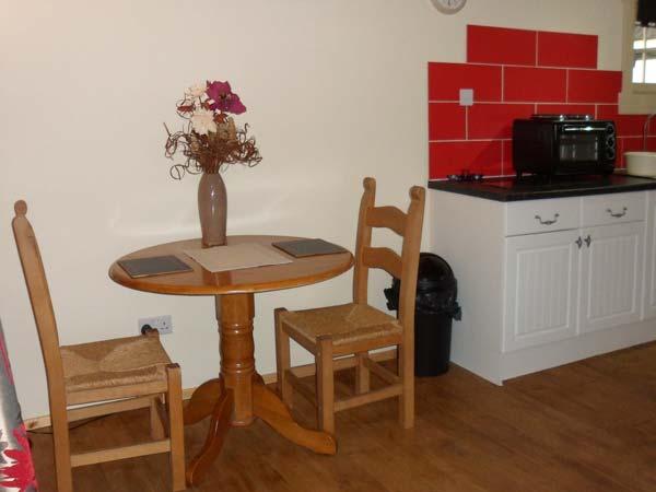 Holiday Cottage Reviews for Little Melrose - Holiday Cottage in Maidstone, Kent
