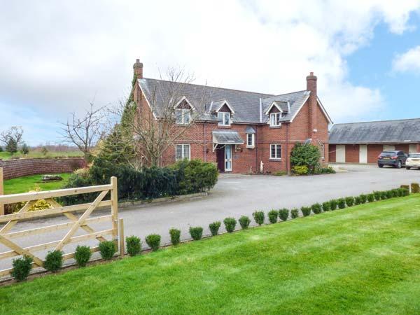 Holiday Cottage Reviews for Manor Wood - Holiday Cottage in Chester, Cheshire