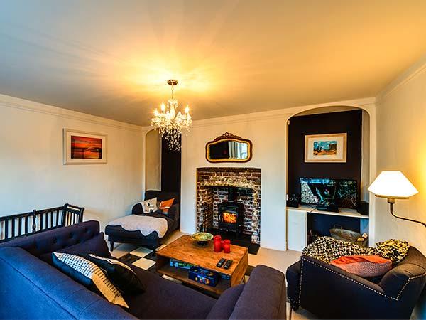 Holiday Cottage Reviews for Ploony Cottage - Self Catering in Bleddfa, Powys