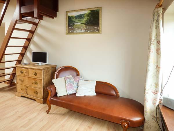 Holiday Cottage Reviews for Keeper's Cottage - Self Catering in Warminster, Wiltshire