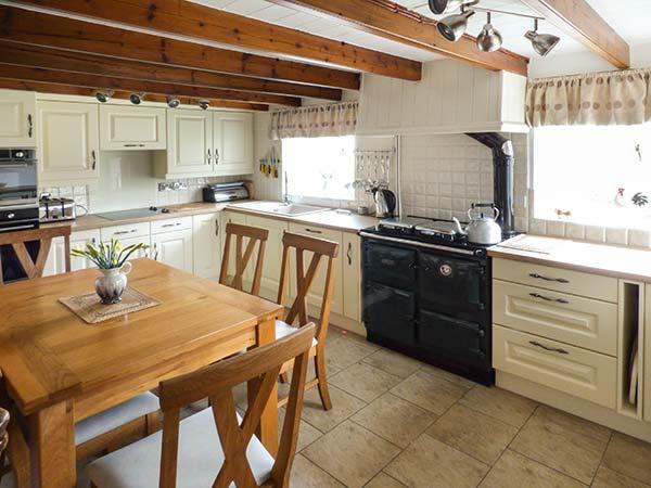 Holiday Cottage Reviews for The Round House - Self Catering Property in Tintagel, Cornwall inc Scilly