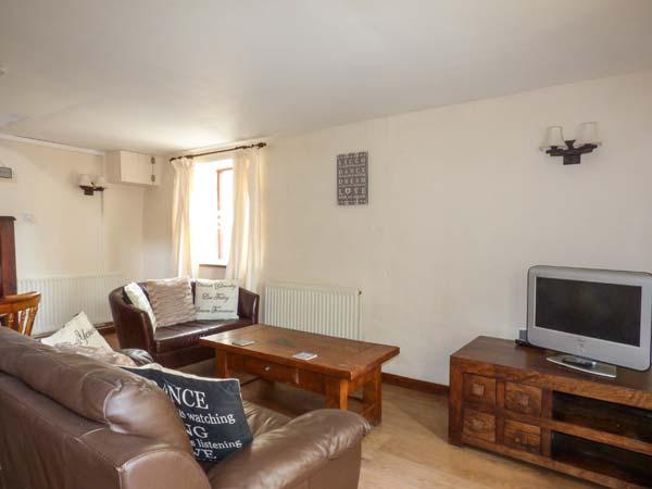 Holiday Cottage Reviews for No 3 The Old Coach House - Cottage Holiday in Bude, Cornwall inc Scilly