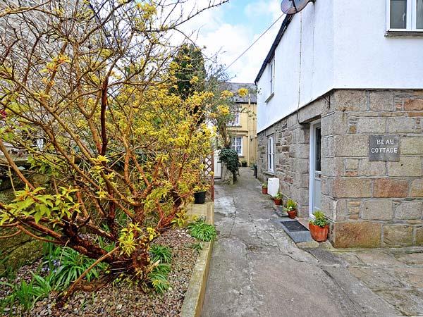 Holiday Cottage Reviews for Beau Cottage - Cottage Holiday in St Columb Major, Cornwall inc Scilly