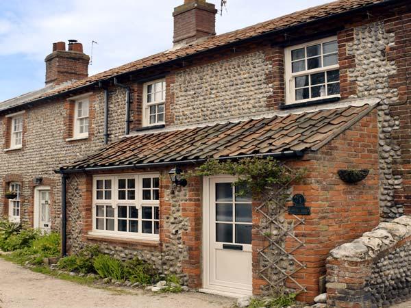Holiday Cottage Reviews for Waverley Cottage - Cottage Holiday in East Runton, Norfolk