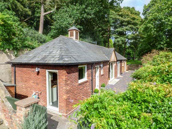 Holiday Cottage Reviews for Badgers Rake - Cottage Holiday in Neston, Cheshire
