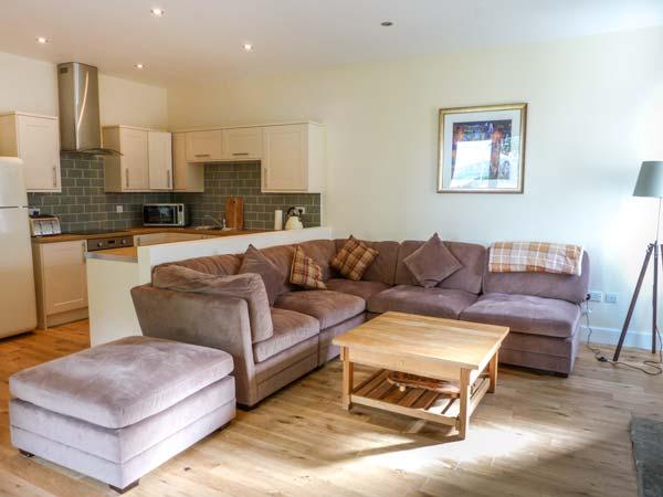 Holiday Cottage Reviews for The Beach House - Holiday Cottage in Porth, Cornwall inc Scilly