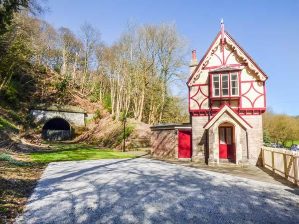 Holiday Cottage Reviews for The Gate House - Holiday Cottage in Froghall, Staffordshire