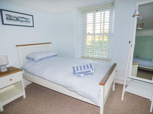 Holiday Cottage Reviews for Yew Tree - Holiday Cottage in Barfrestone, Kent