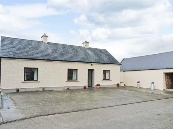 Holiday Cottage Reviews for Peg's Cottage - Cottage Holiday in Glin, Limerick