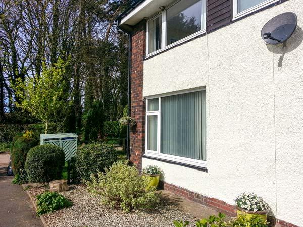 Holiday Cottage Reviews for Robin House - Holiday Cottage in Seahouses, Northumberland