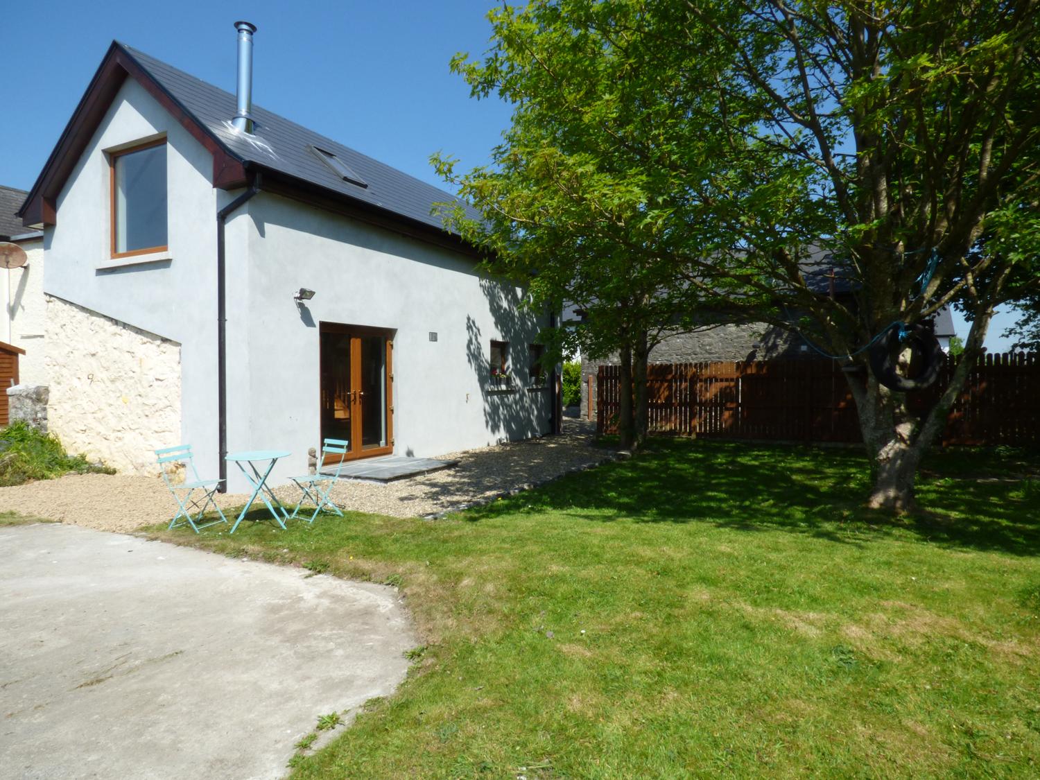 Holiday Cottage Reviews for The Studio - Holiday Cottage in Ballinderreen, Galway