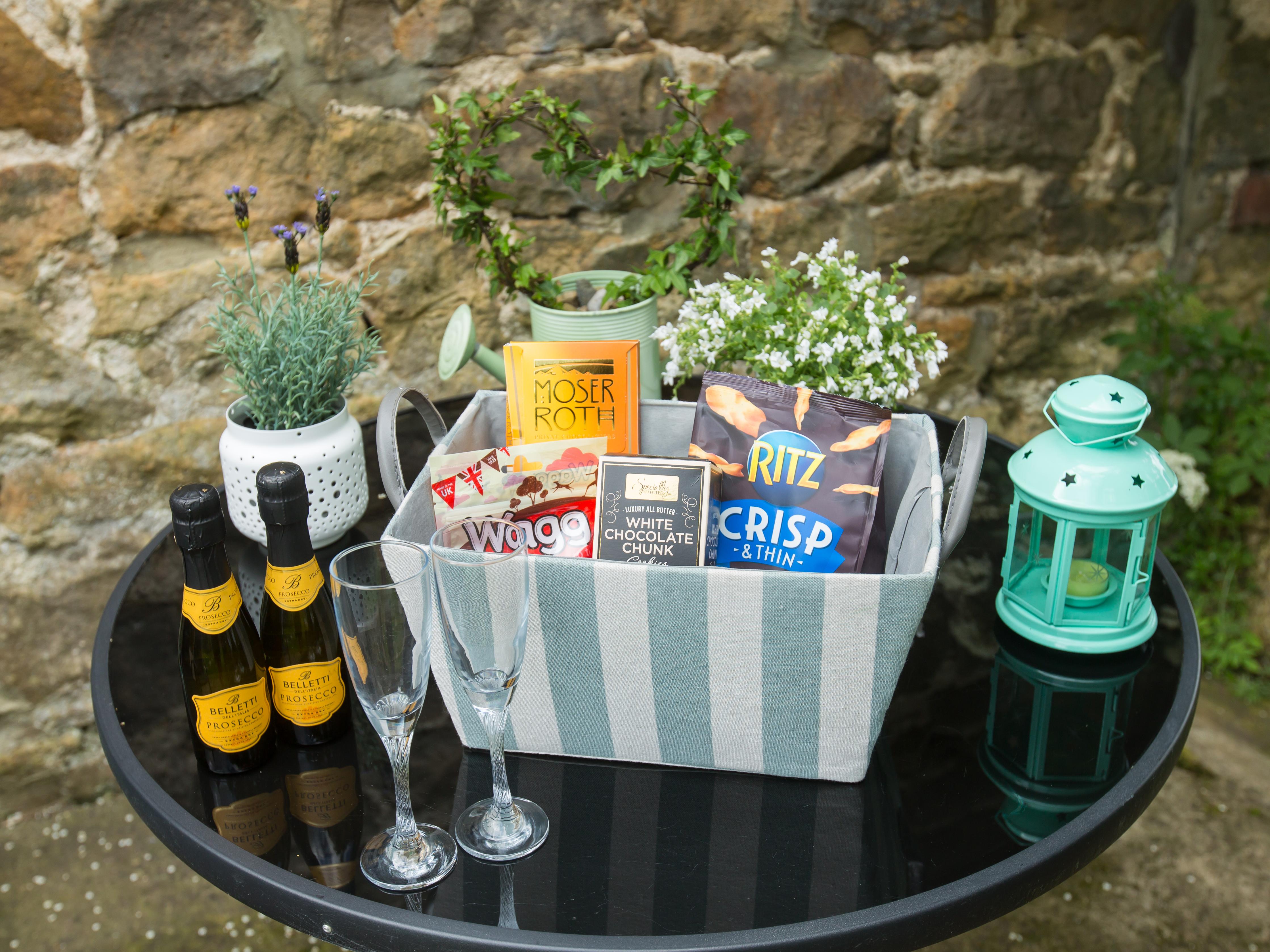 Holiday Cottage Reviews for Hoopers Cottage - Cottage Holiday in Crediton, Devon