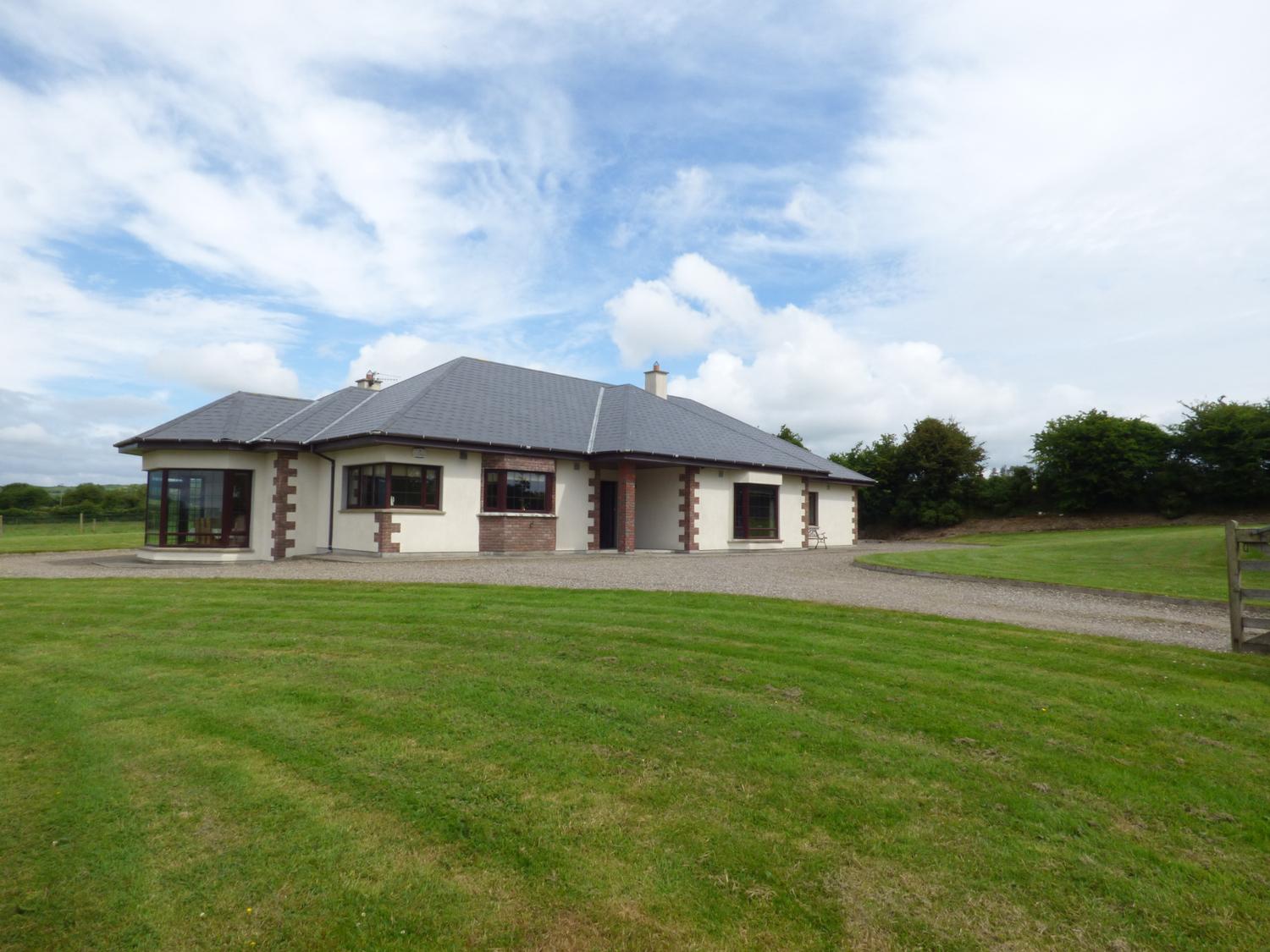 Holiday Cottage Reviews for Mountain View Lodge - Self Catering in Kilmacthomas, Waterford