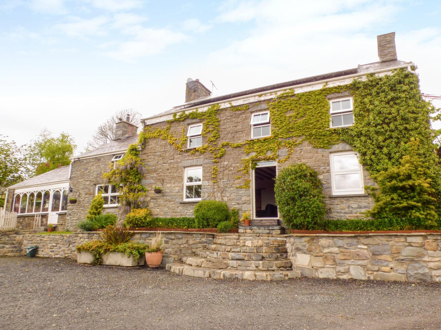 Holiday Cottage Reviews for The Farmhouse - Self Catering Property in Aberaeron, Ceredigion