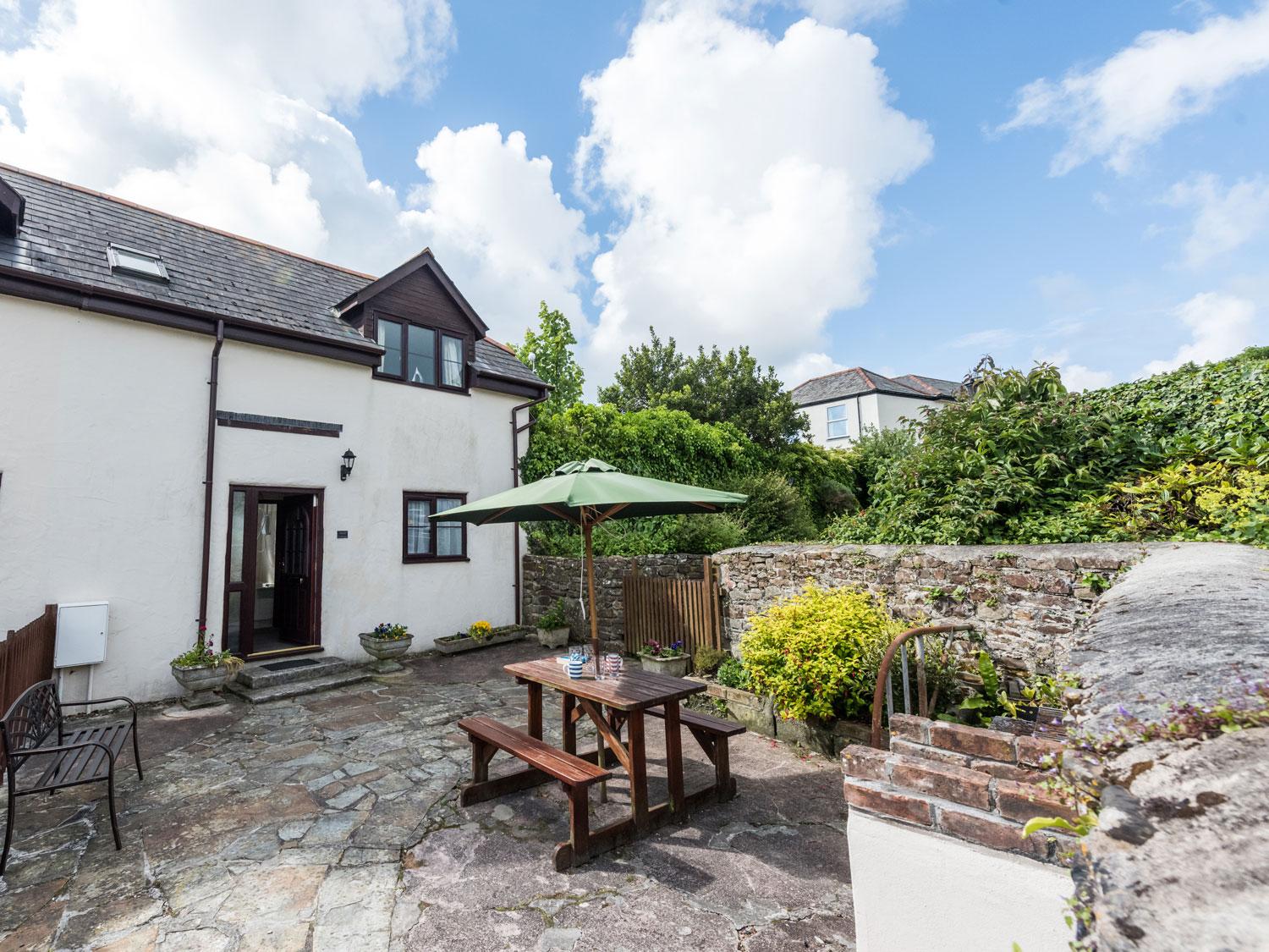 Holiday Cottage Reviews for Dairy Cottage - Self Catering Property in Bude, Cornwall inc Scilly