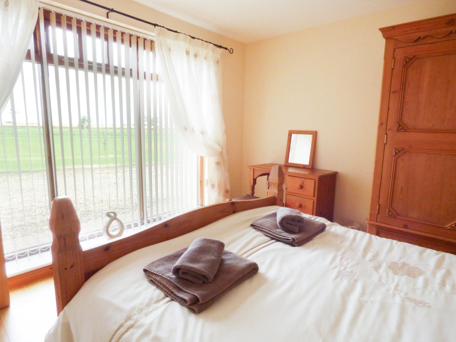 Holiday Cottage Reviews for Sunnyvale - Holiday Cottage in St Austell, Cornwall inc Scilly