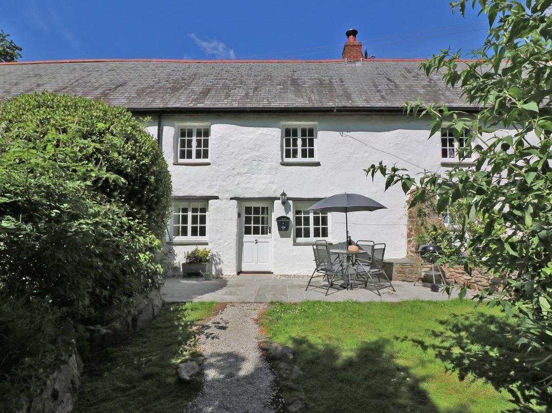 Holiday Cottage Reviews for 2 Rose Cottages - Holiday Cottage in Perranporth, Cornwall inc Scilly