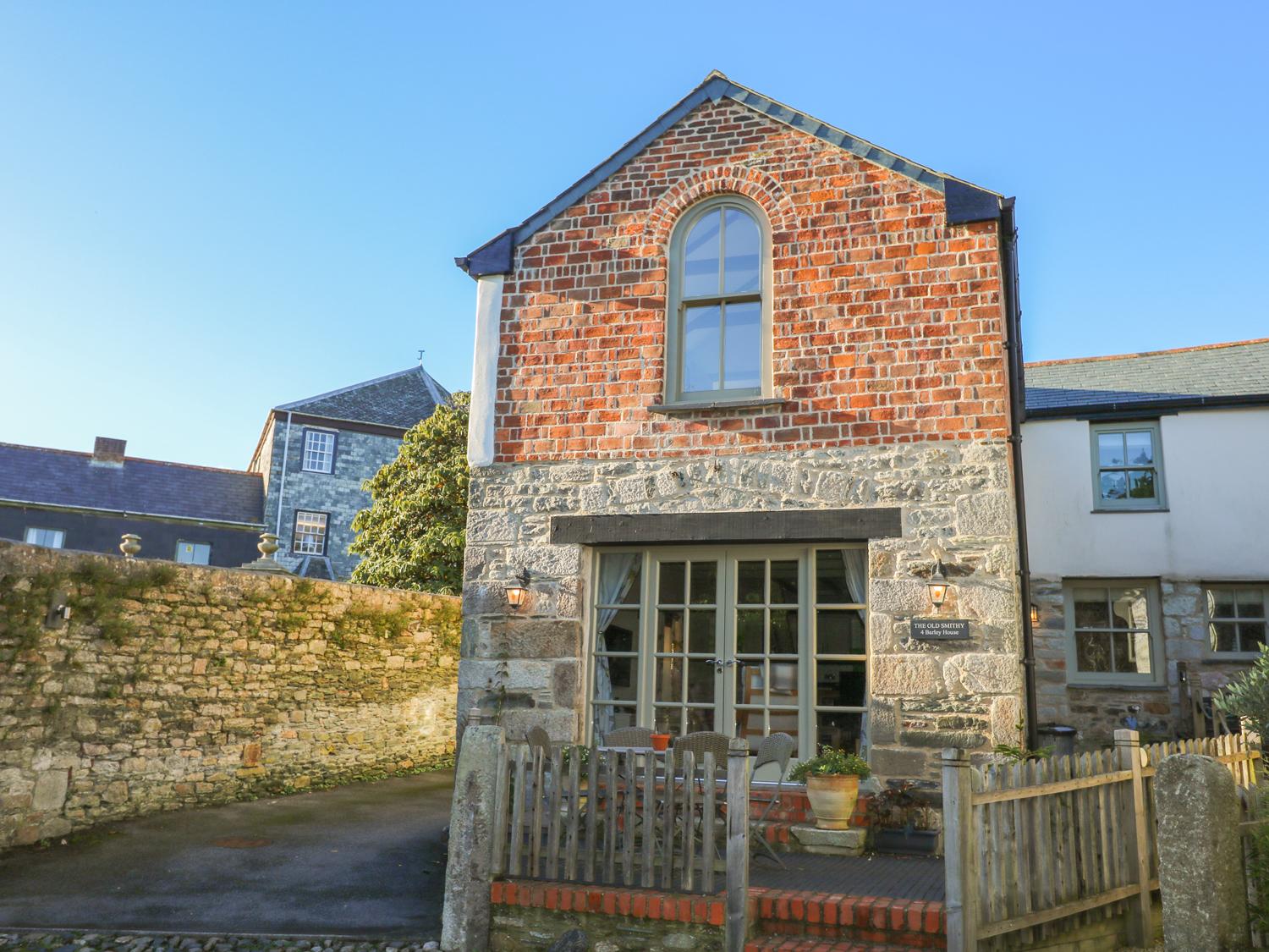 Holiday Cottage Reviews for The Old Smithy - Self Catering in St Columb Major, Cornwall inc Scilly