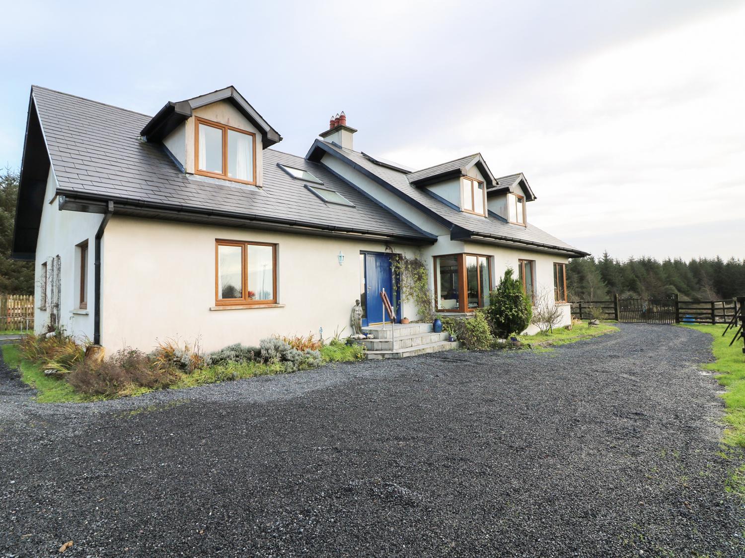 Holiday Cottage Reviews for Butterfly House - Holiday Cottage in Lismore, Waterford