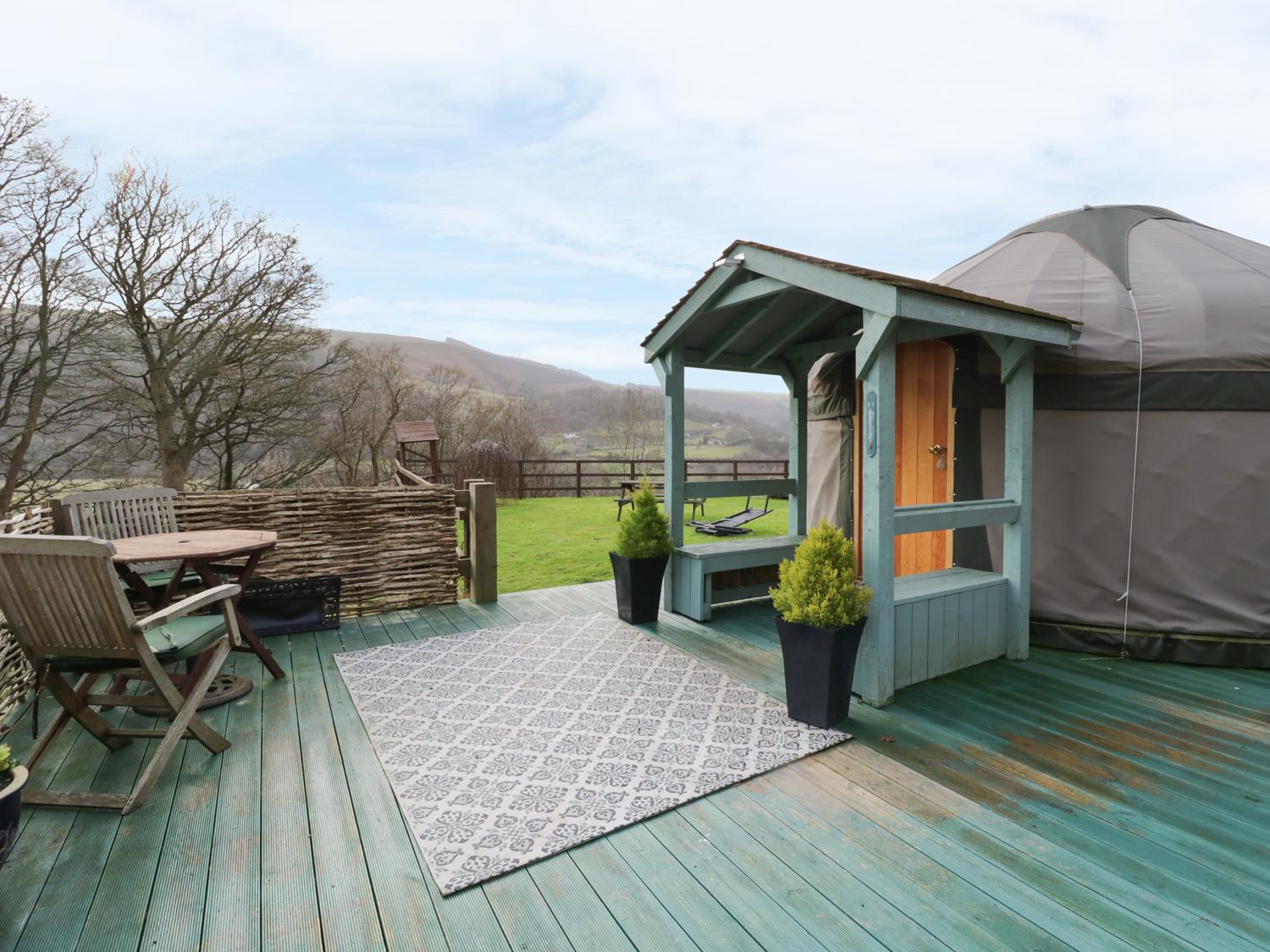 The Yurt Llangollen Denbighshire Holiday Cottage Reviews