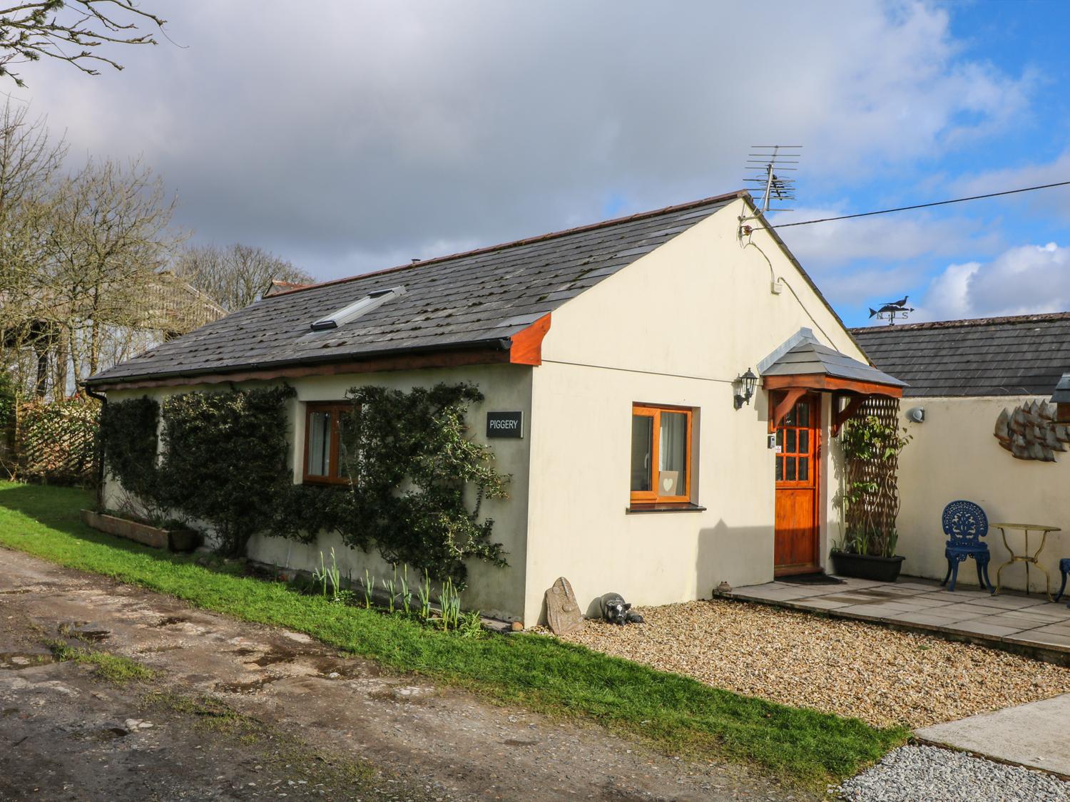 Holiday Cottage Reviews for The Piggery - Holiday Cottage in Roche, Cornwall inc Scilly