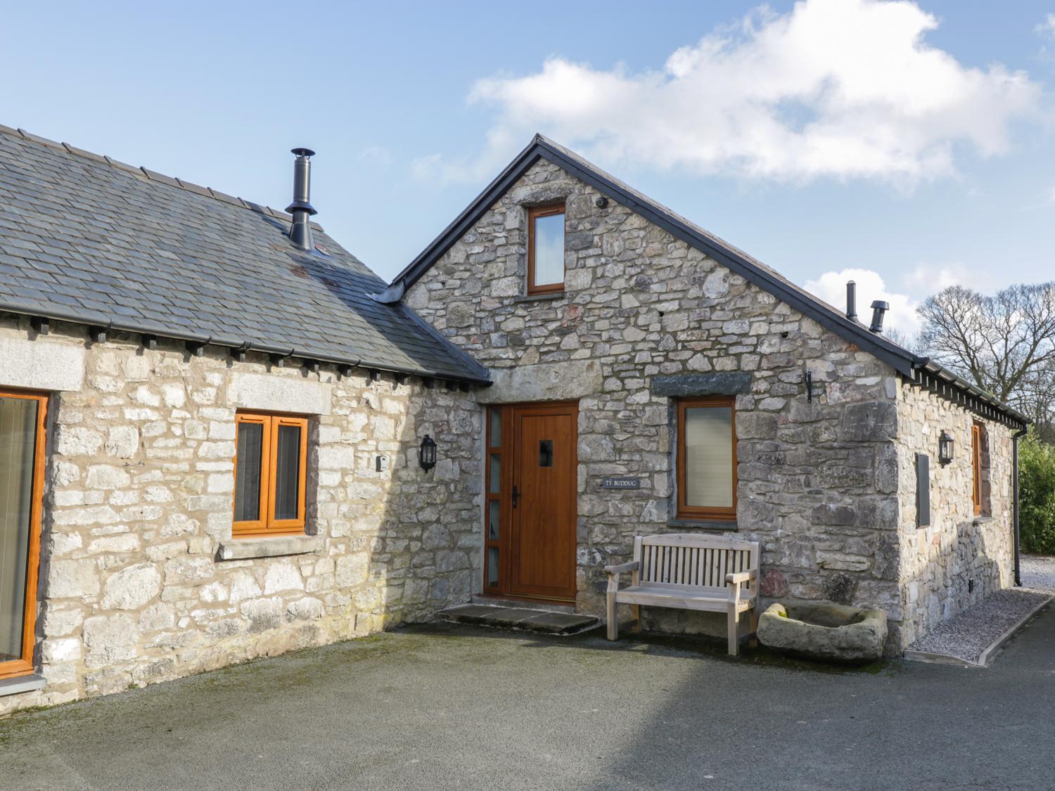 Holiday Cottage Reviews for Ty Buddug - Holiday Cottage in Llangollen, Denbighshire