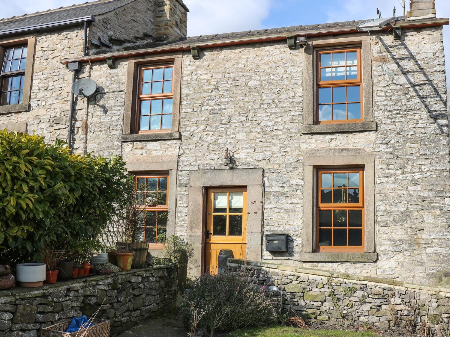 Rhubarb Cottage