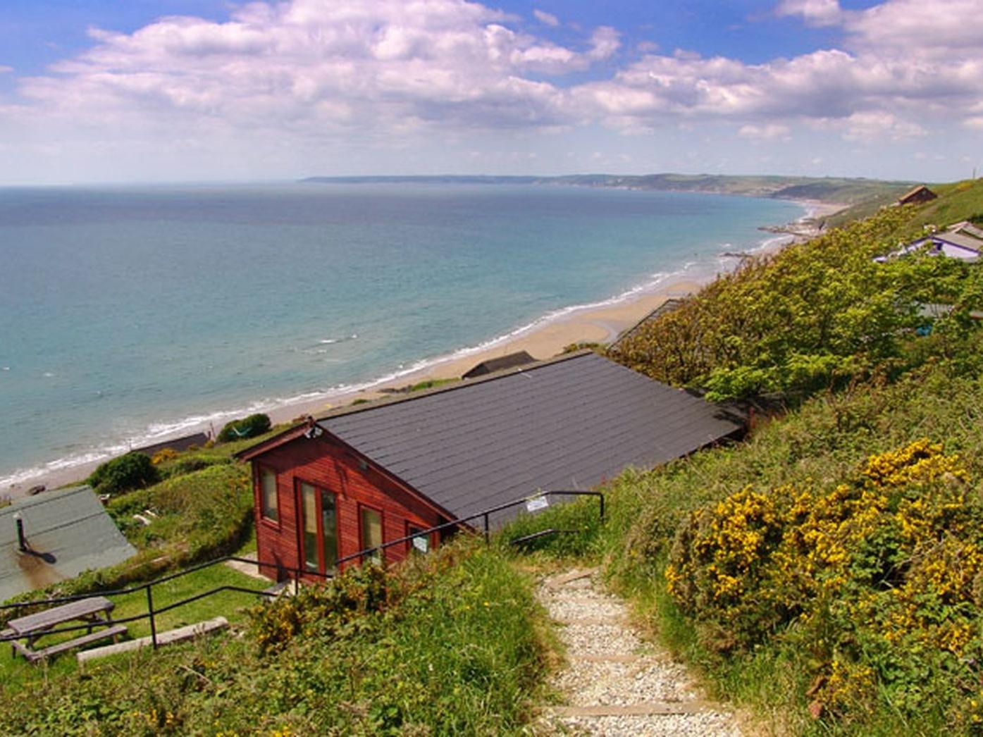 Holiday Cottage Reviews for Seagulls Nest - Holiday Cottage in Whitsand Bay, Cornwall inc Scilly
