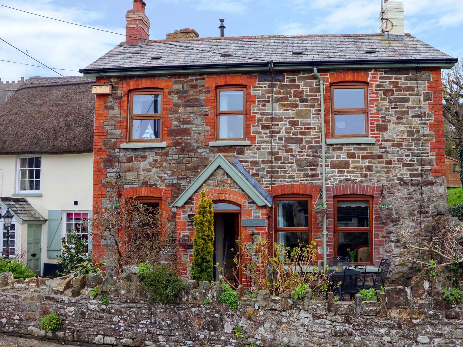 Holiday Cottage Reviews for Elm Cottage - Cottage Holiday in Bideford, Devon