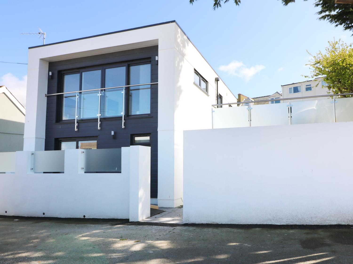 Holiday Cottage Reviews for An Drowes - Holiday Cottage in Newquay, Cornwall inc Scilly
