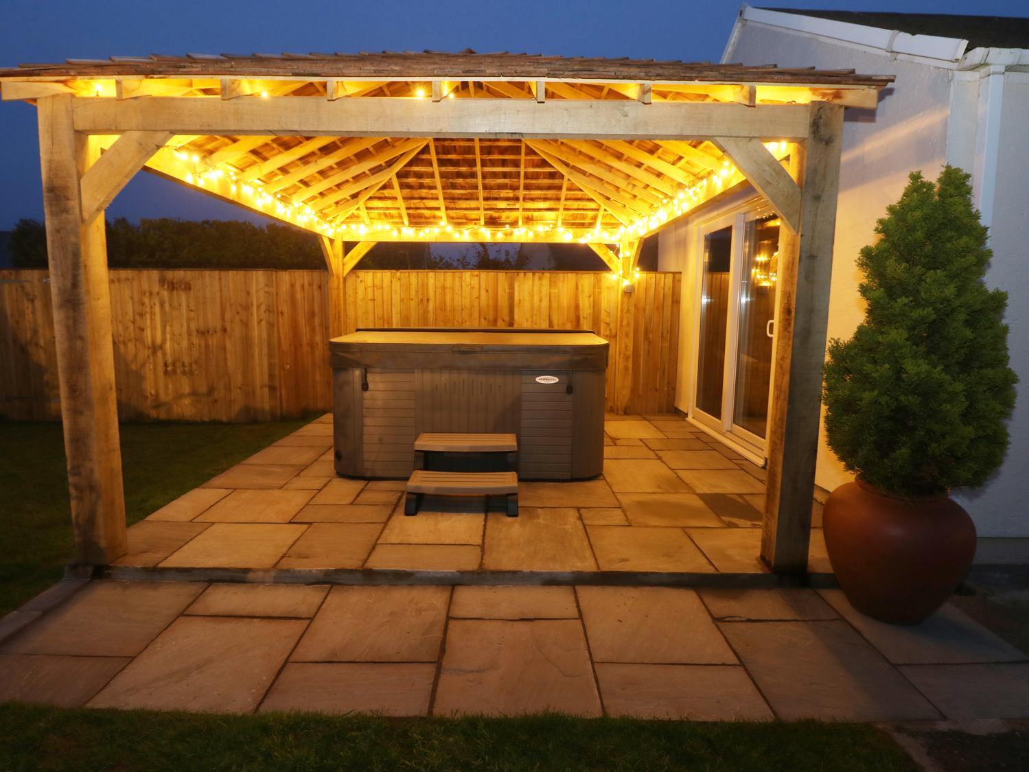 Holiday Cottage Reviews for The Elms - Holiday Cottage in Milford Haven, Pembrokeshire