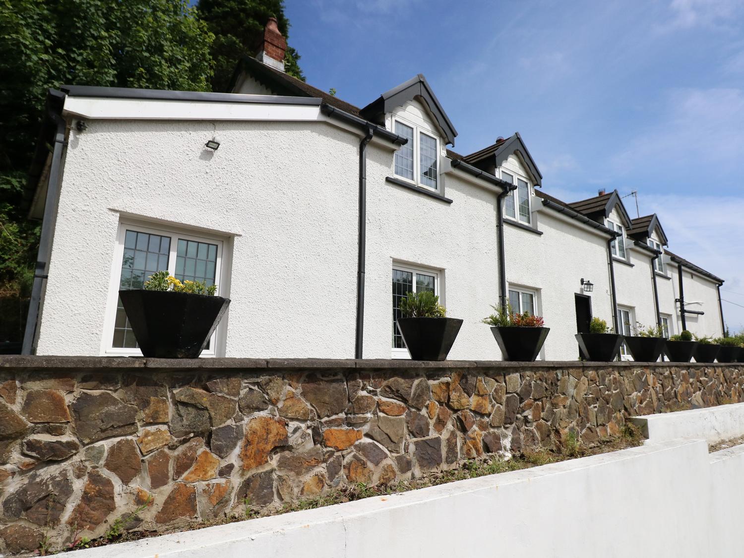 Holiday Cottage Reviews for Blaen Y Cwm - Holiday Cottage in Burry Port, Carmarthenshire