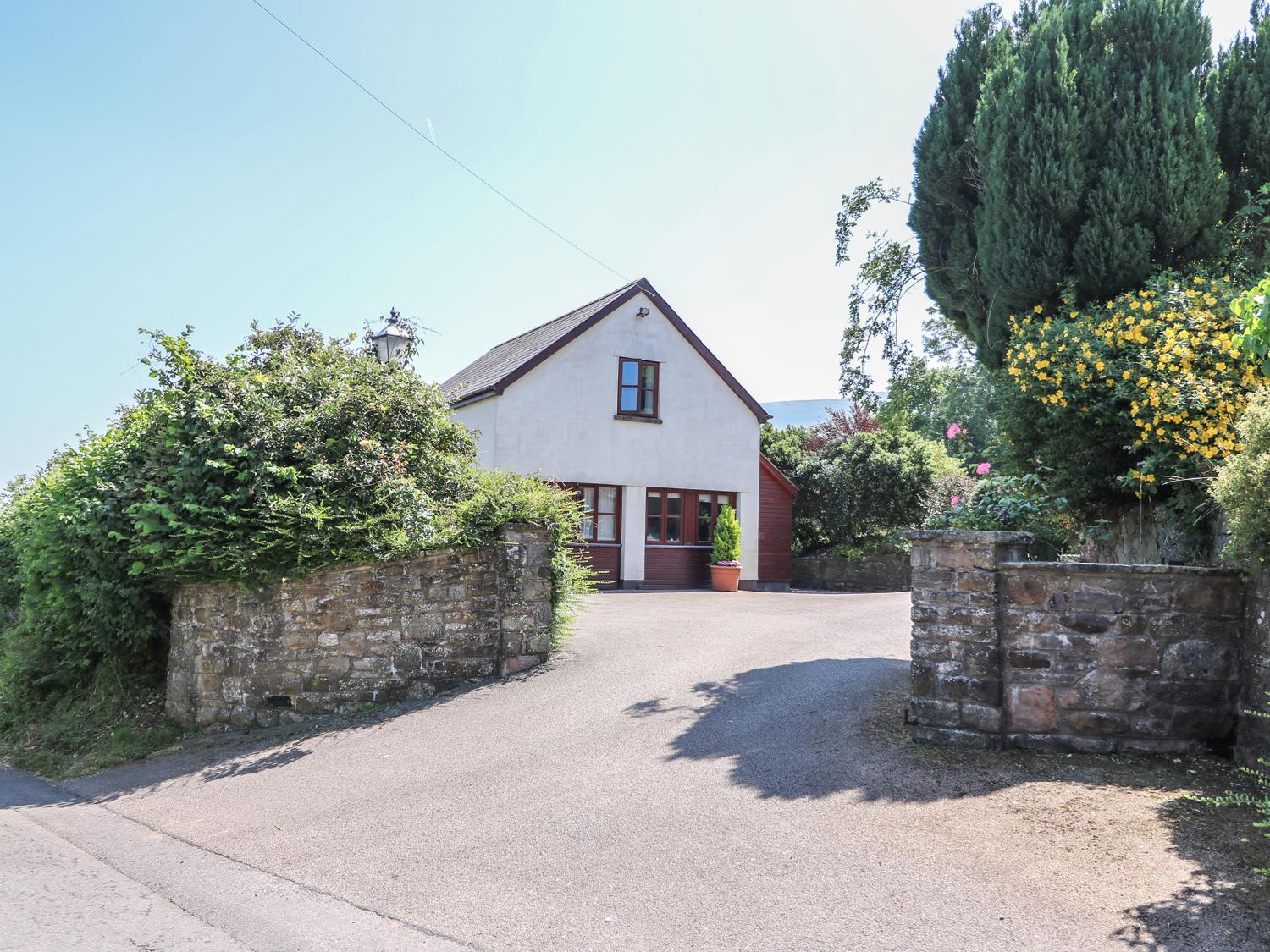 Holiday Cottage Reviews for Penrose Cottage - Holiday Cottage in Govilon, Monmouthshire