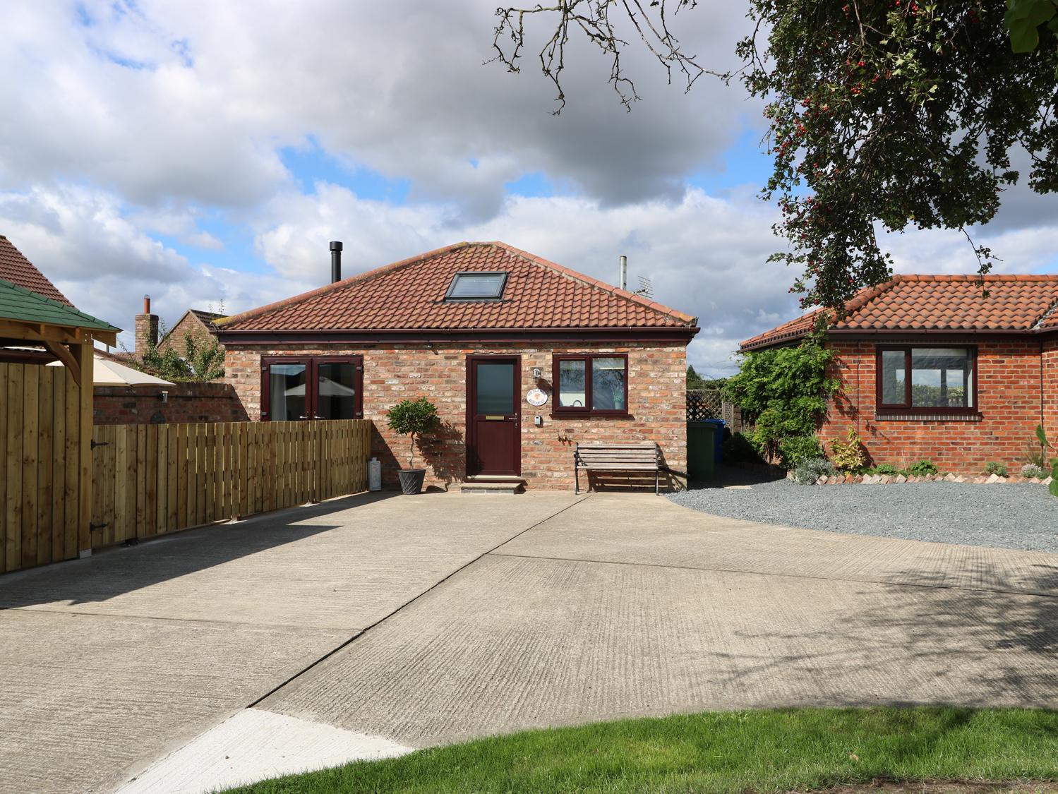 Holiday Cottage Reviews for The Old Mill Hideaway - Holiday Cottage in Ellerton, East Yorkshire