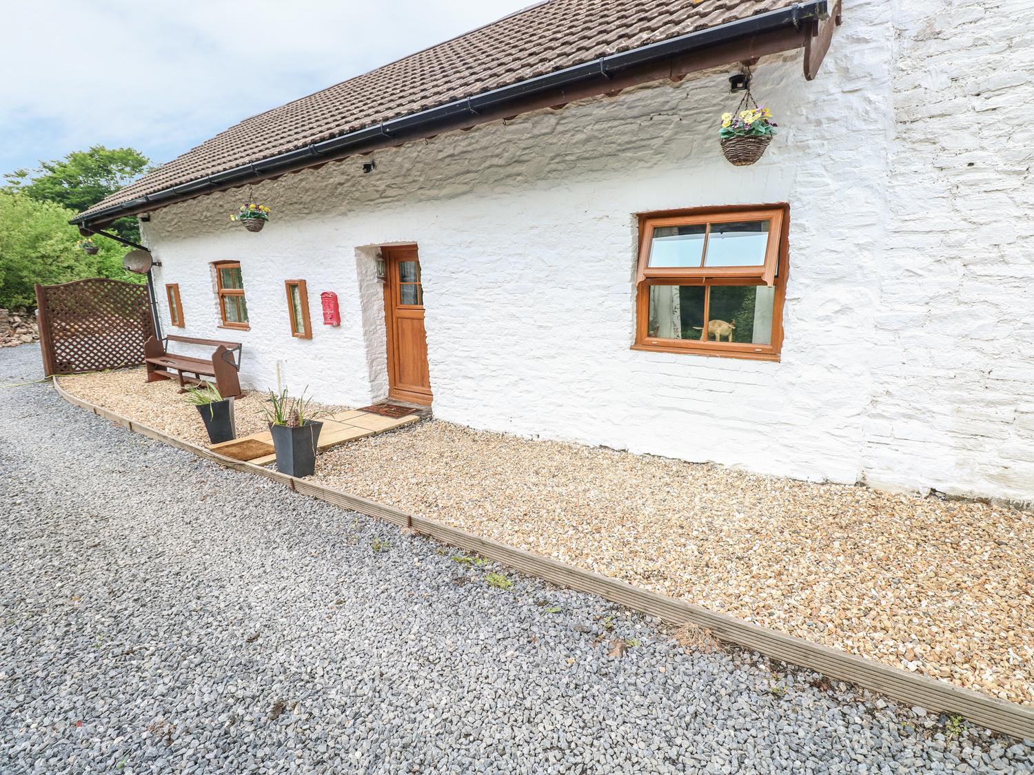 Holiday Cottage Reviews for Bryndias - Holiday Cottage in Pembrey, Carmarthenshire