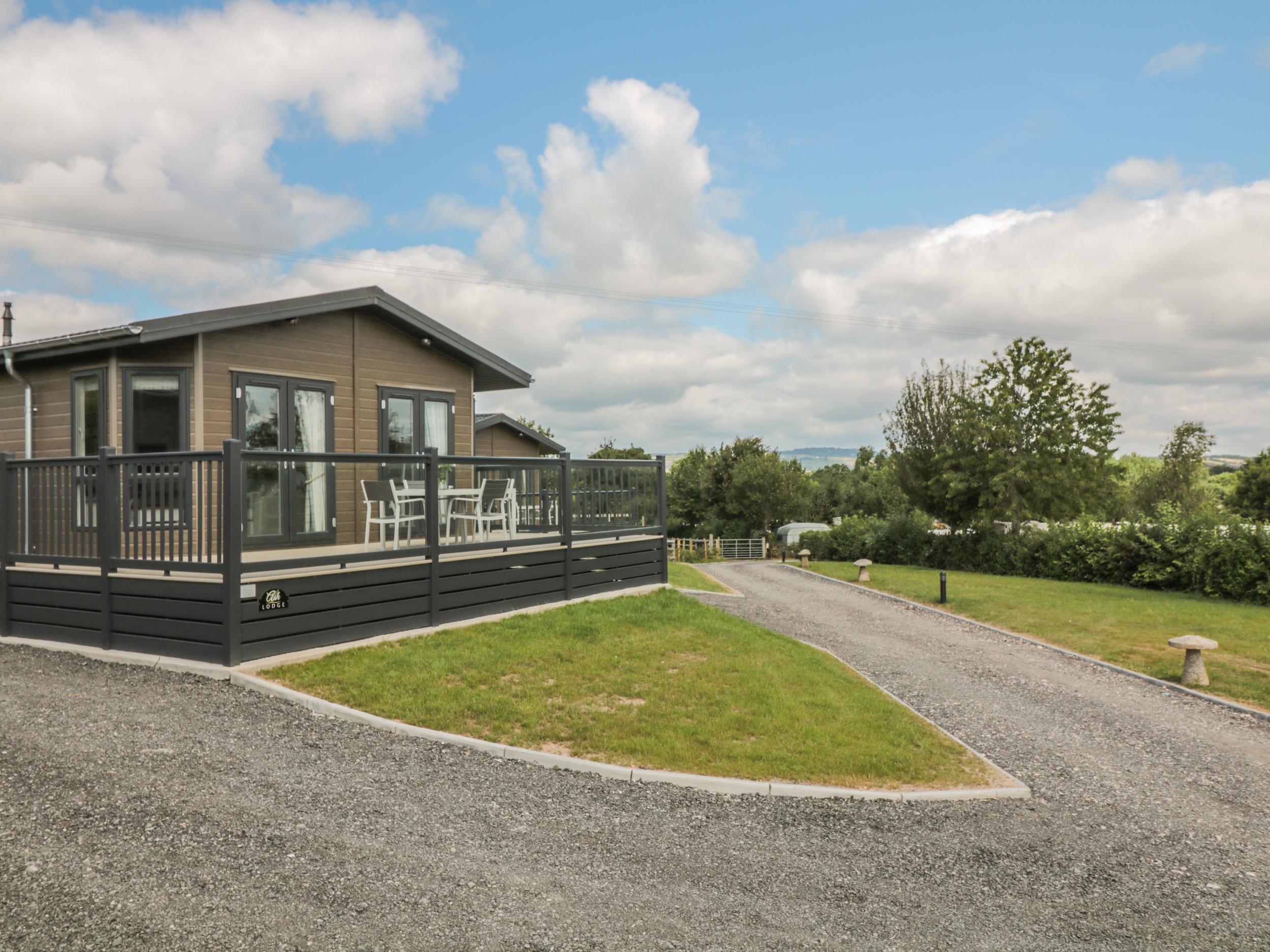 Ash Lodge
