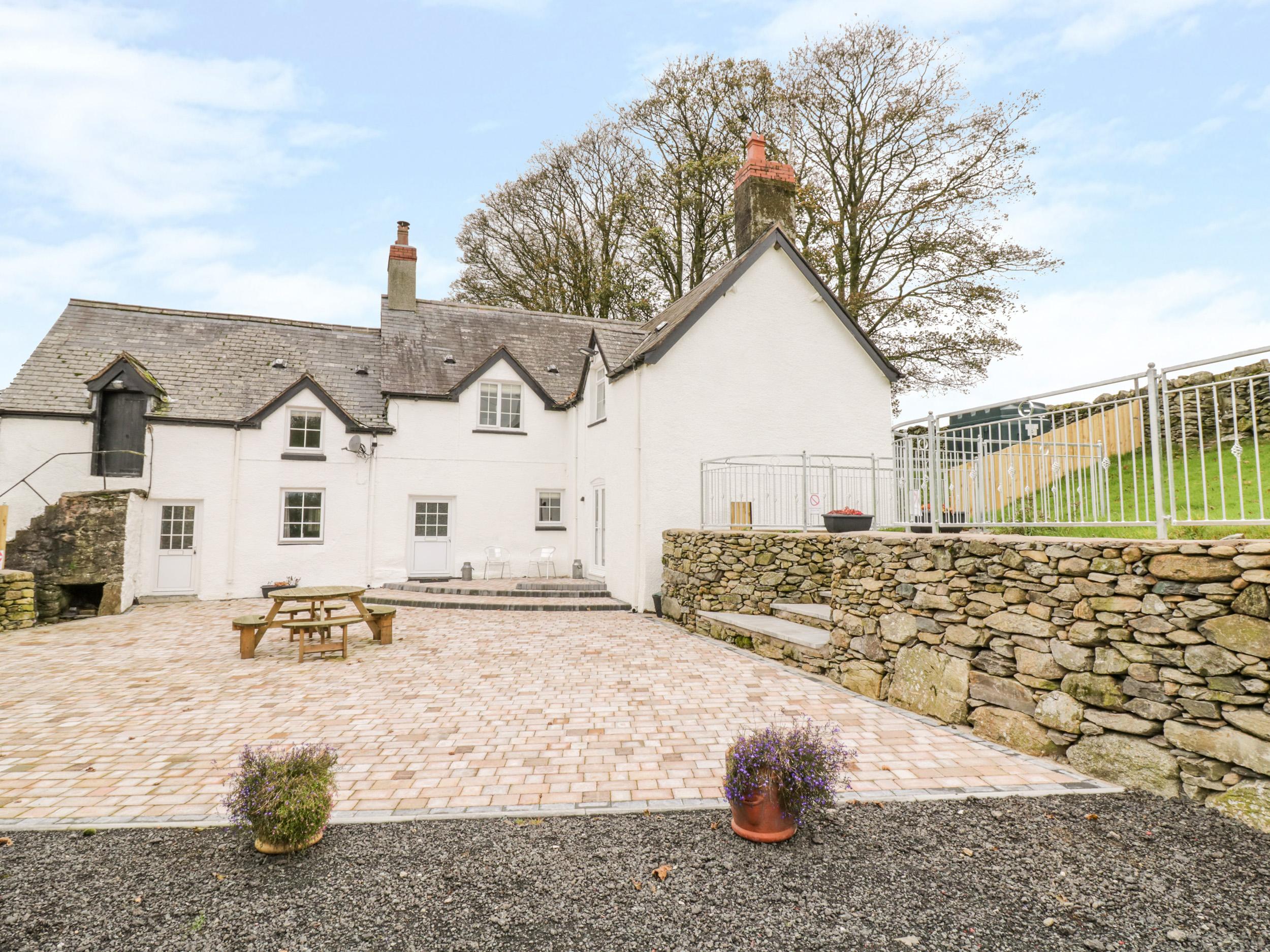 Holiday Cottage Reviews for Tai Ucha - Holiday Cottage in Cerrigydrudion, Conwy