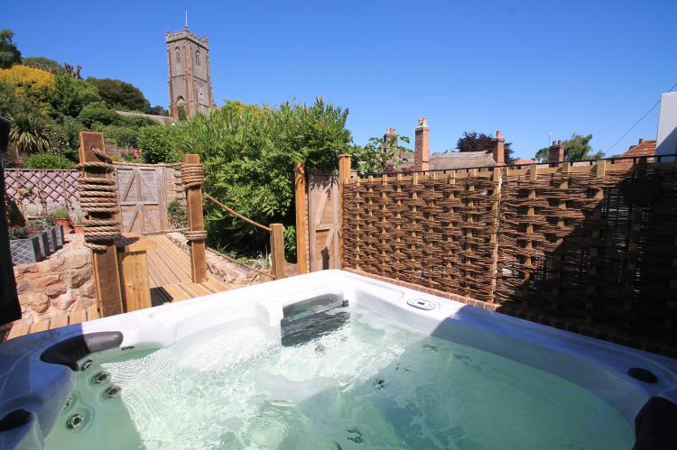 Holiday Cottage Reviews for Stone Barn - Self Catering Property in Minehead, Somerset