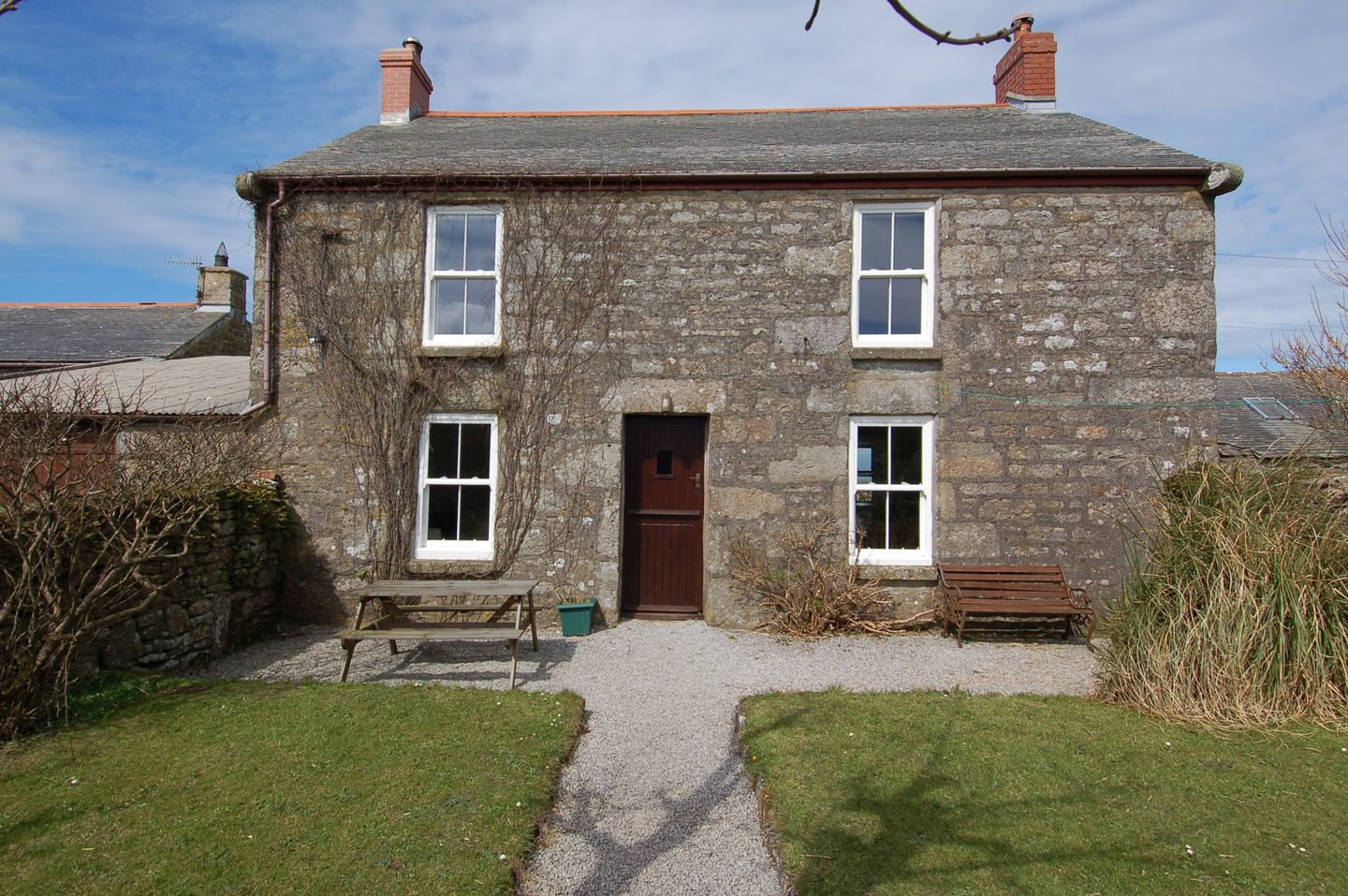 Holiday Cottage Reviews for The Old Farmhouse - Holiday Cottage in Pendeen, Cornwall inc Scilly