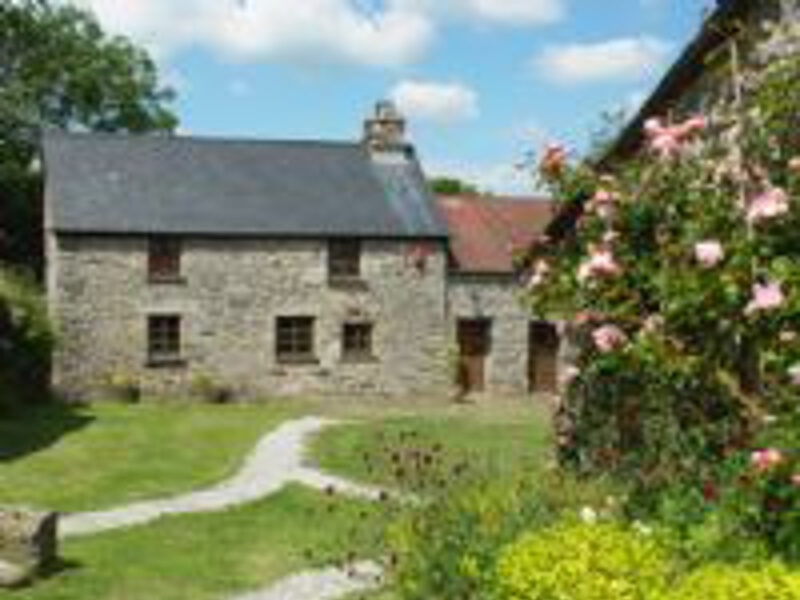 Longhouse Farm