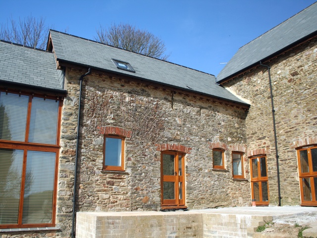 Reveton Barn