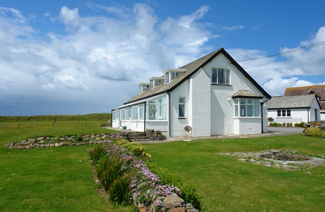 Upton Lodge