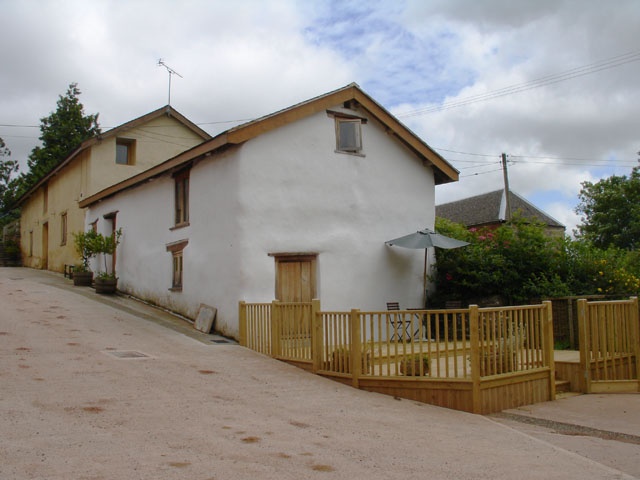 Yans Barn